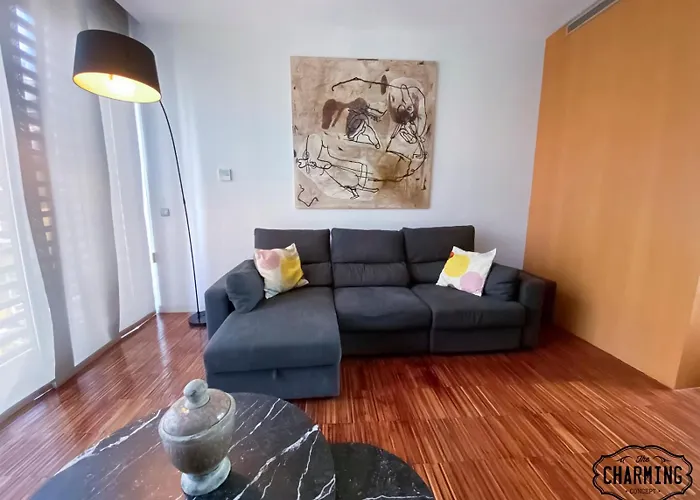 Chueca Apartments - Dúplex en el Centro de Madrid